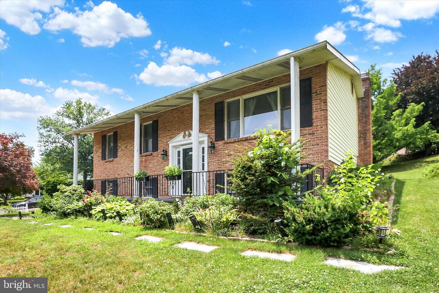 199 Delmont Avenue, Middletown