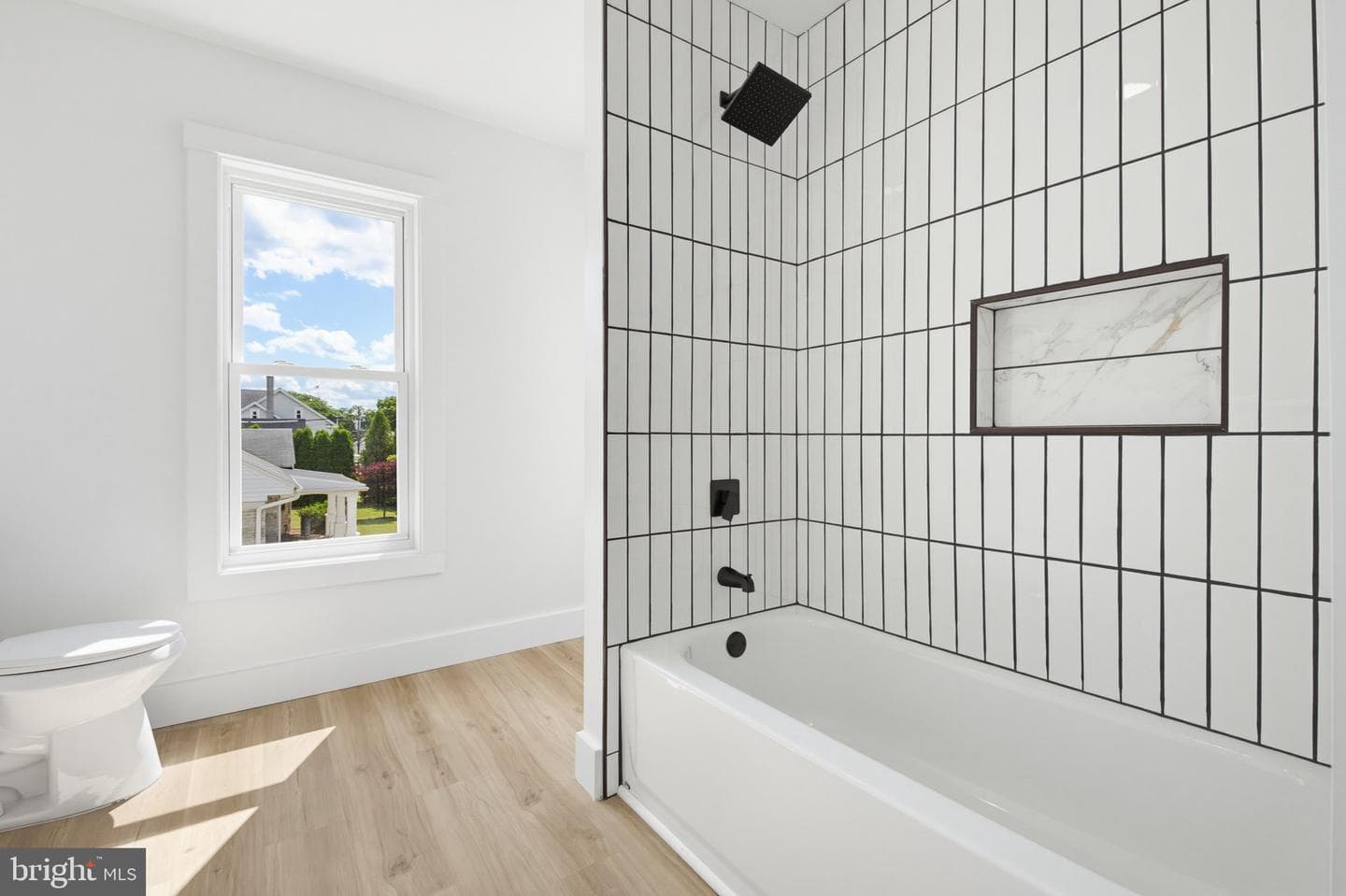 432-434 E Derry Road photo 49
