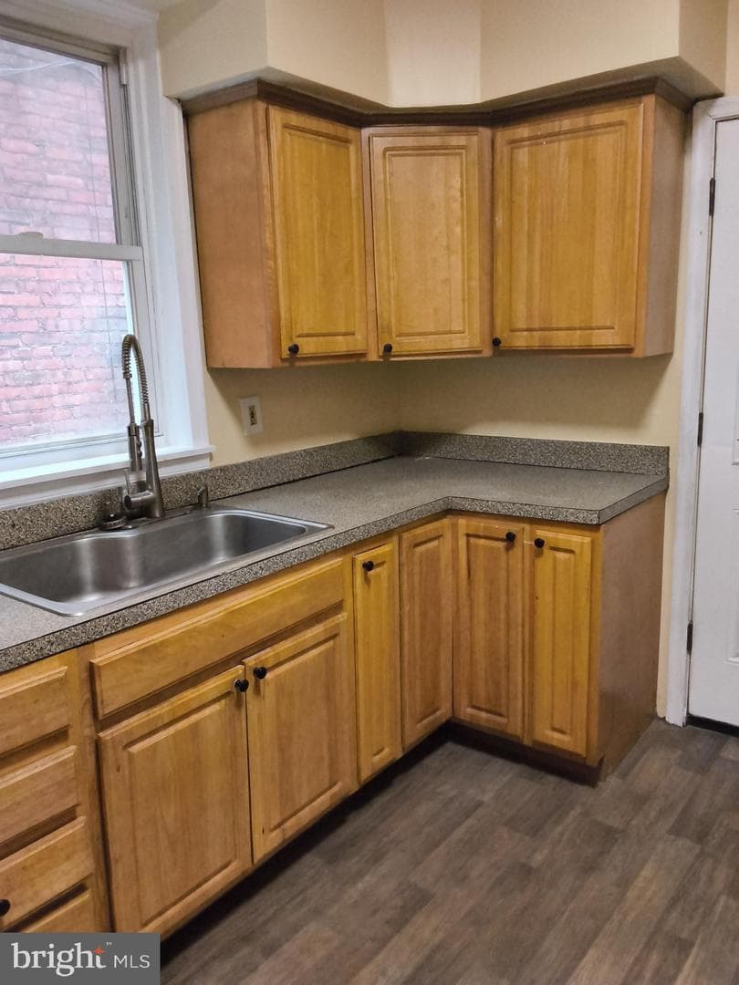 2149 Logan Street photo 4