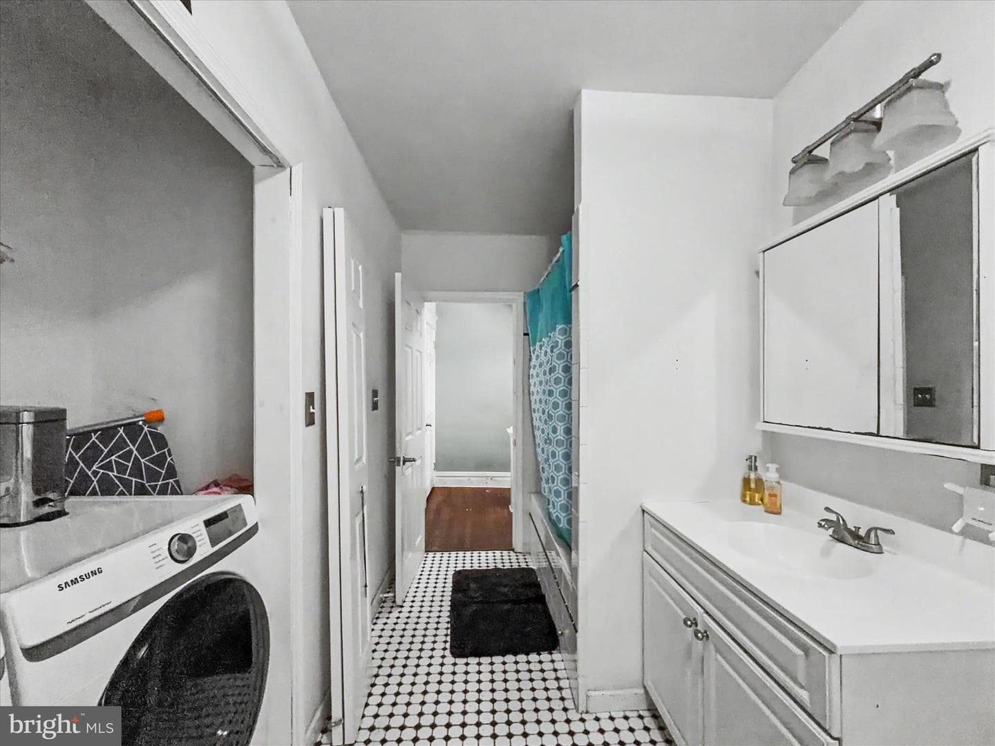 2232 Penn Street photo 9