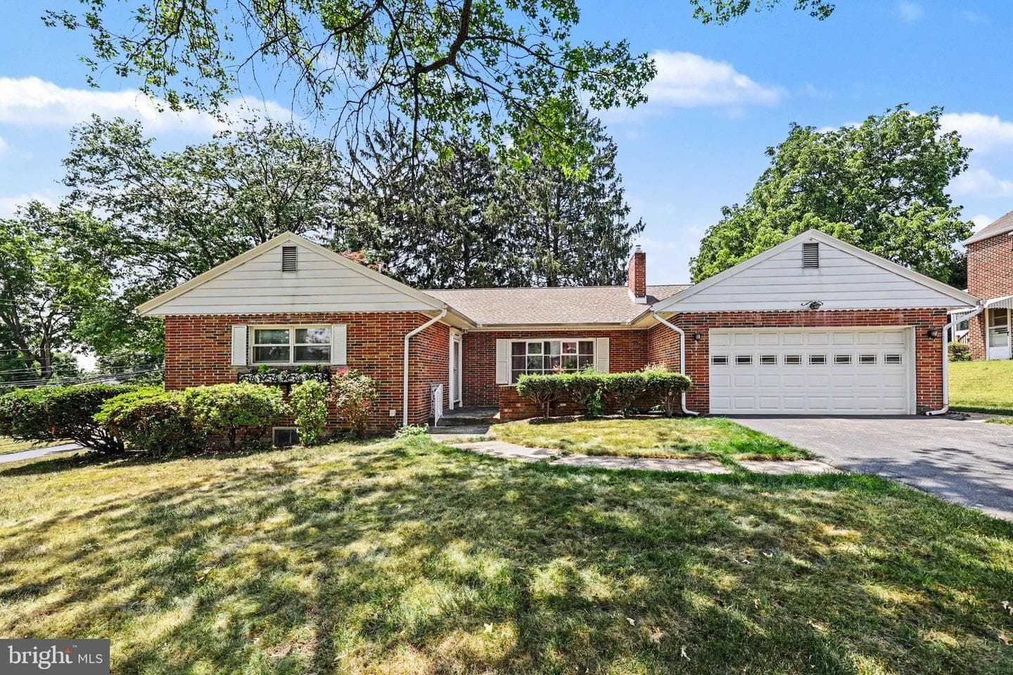 400 Rosewood Lane, Harrisburg