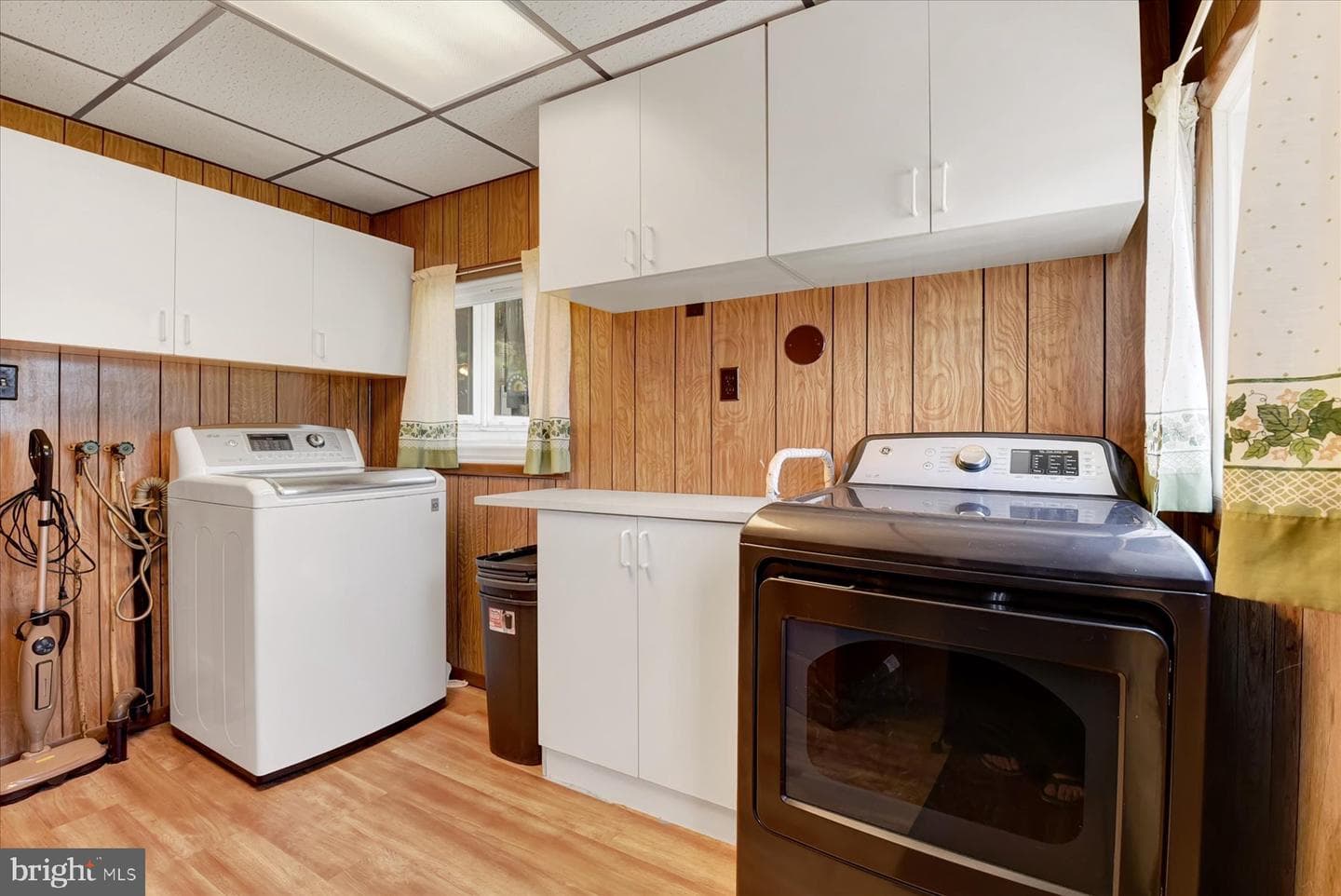 632 Highland Street photo 10