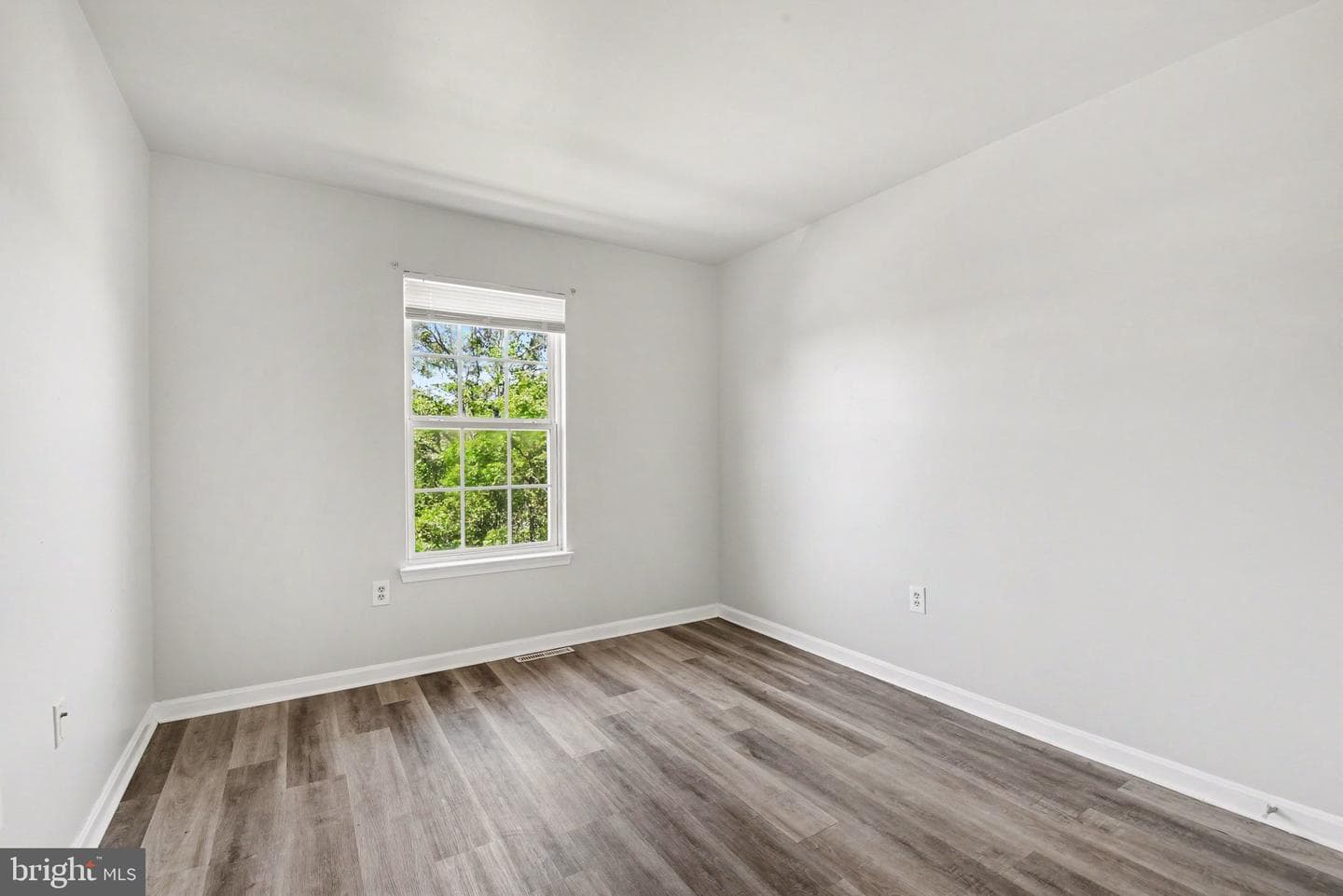 6624 Springford Terrace photo 22