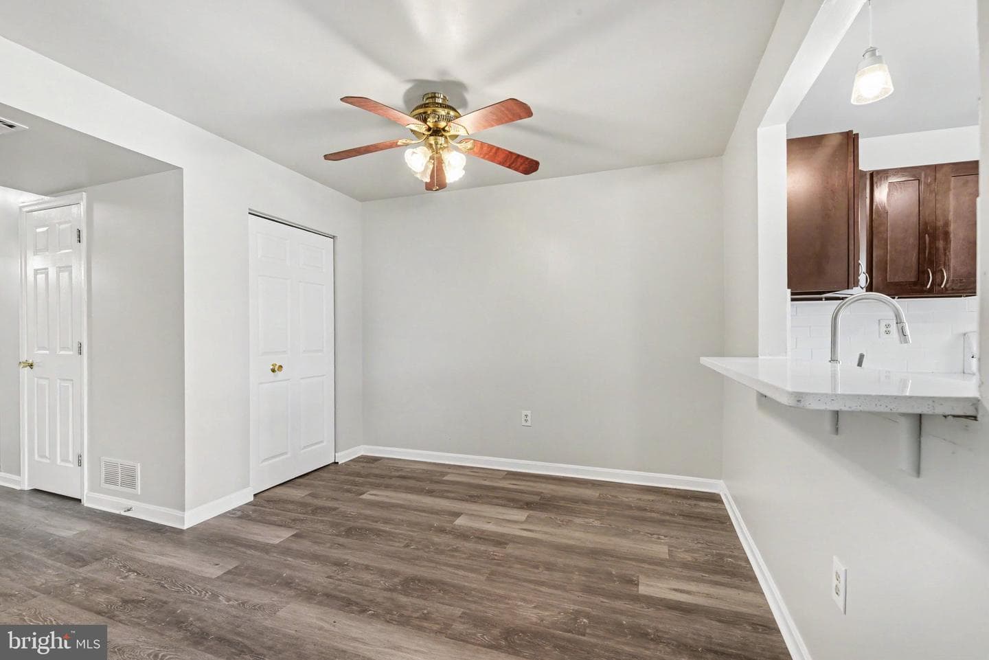 6624 Springford Terrace photo 7