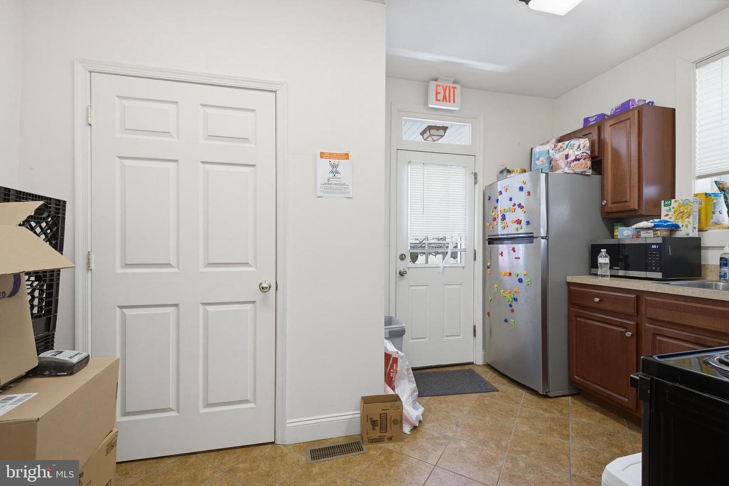 3429 Derry Street photo 12