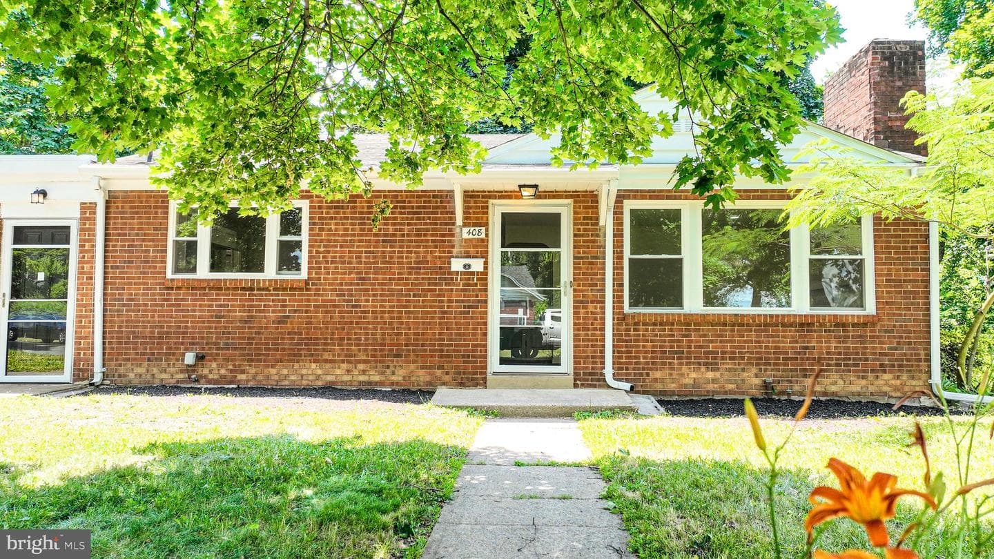 408 Clinton Road, Harrisburg