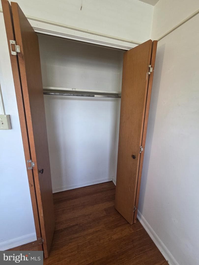 2082 Lexington Avenue photo 8