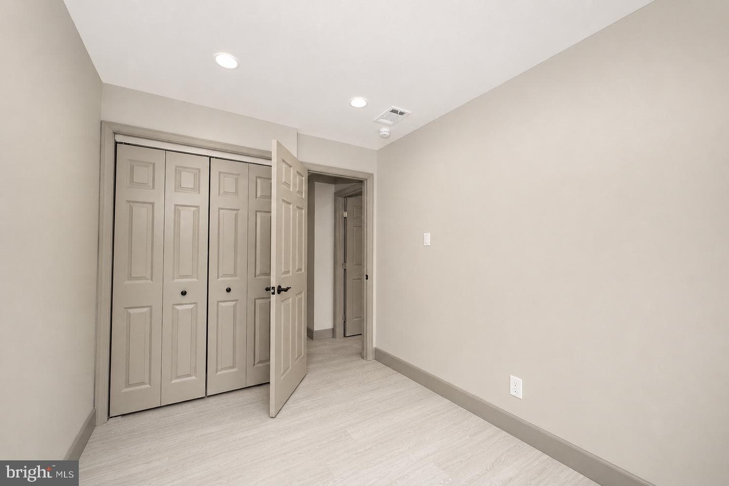 1518 S 13th Street photo 23