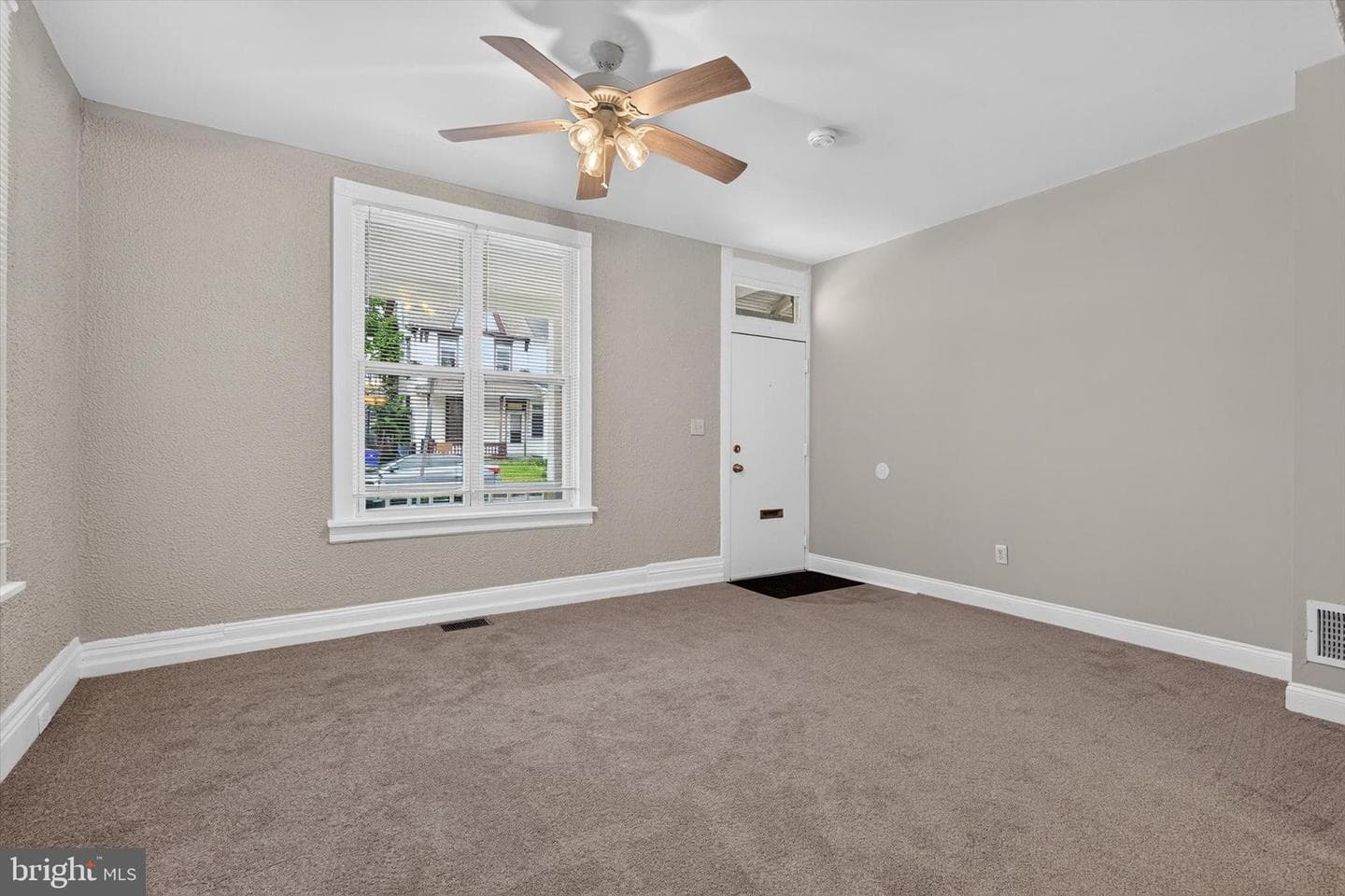 1846 North Street photo 5