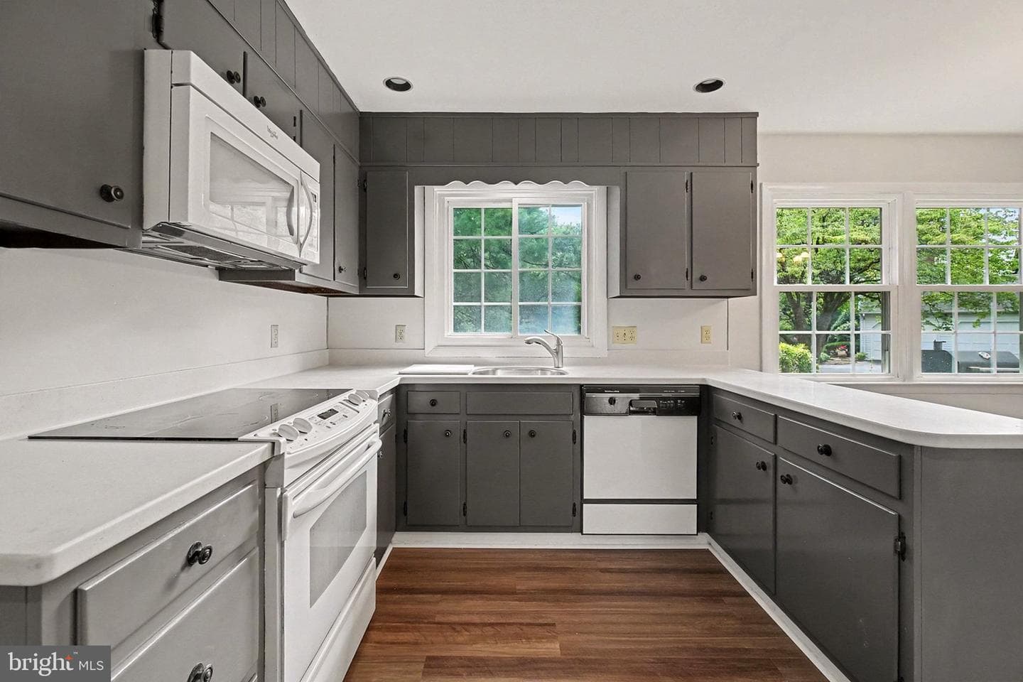 3818 Burton Ln photo 13