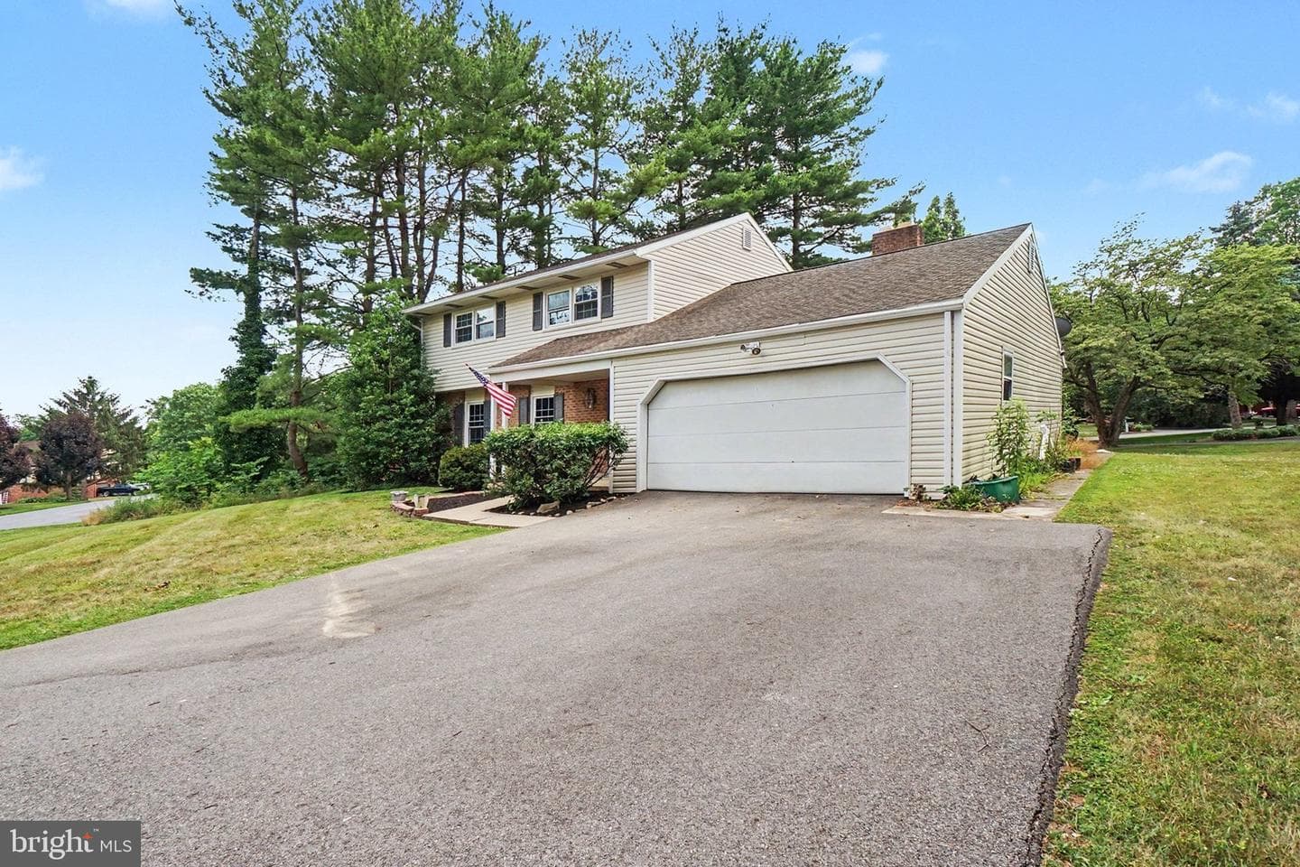 3818 Burton Ln photo 5