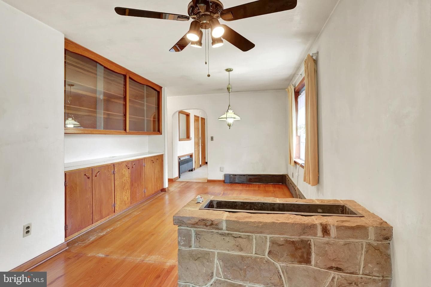 709 Erie Street photo 22