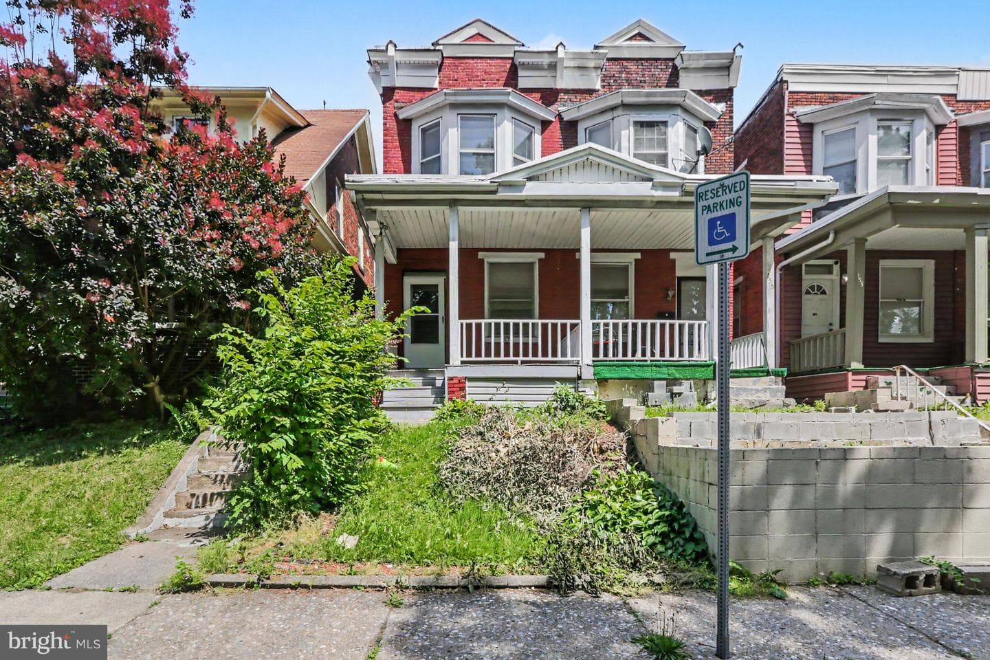 157 Royal Terrace, Harrisburg