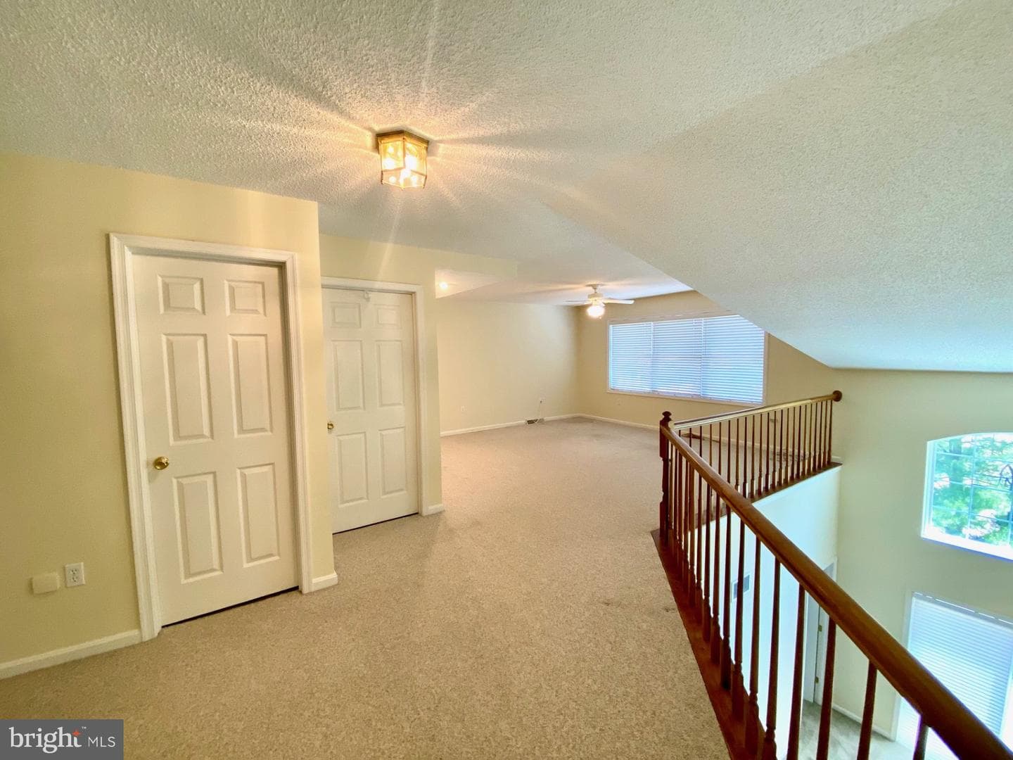 2820 Oakwood Drive photo 6