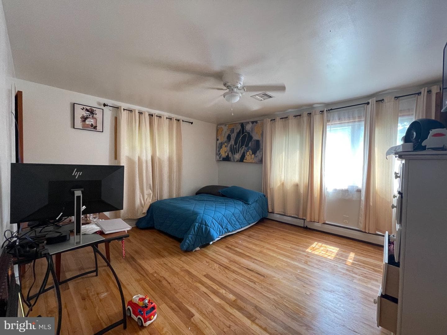 508 Alden Street photo 23