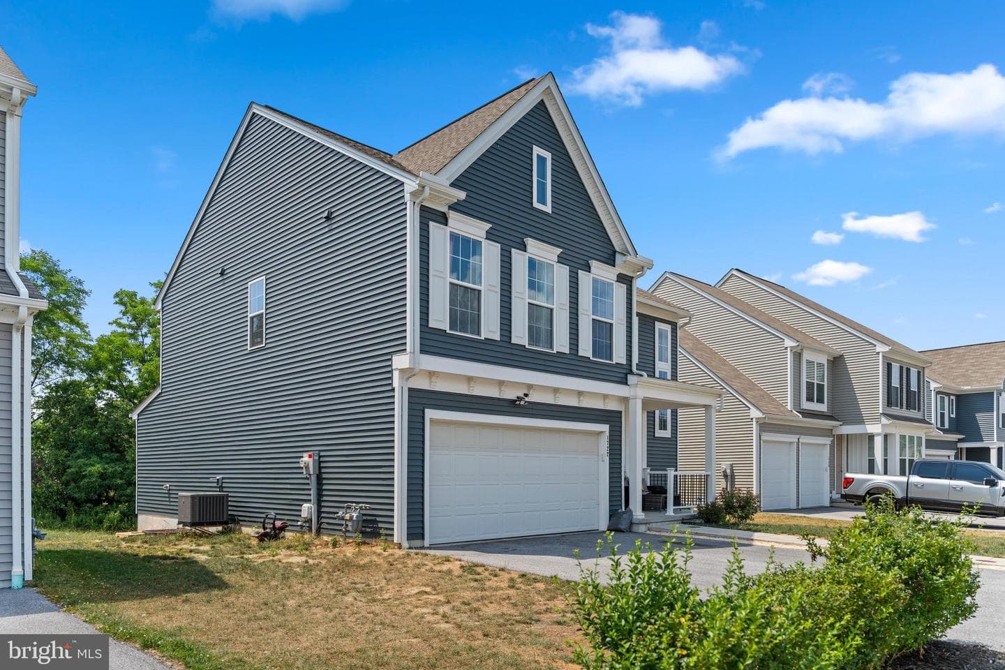 1722 Bradley Dr, Harrisburg