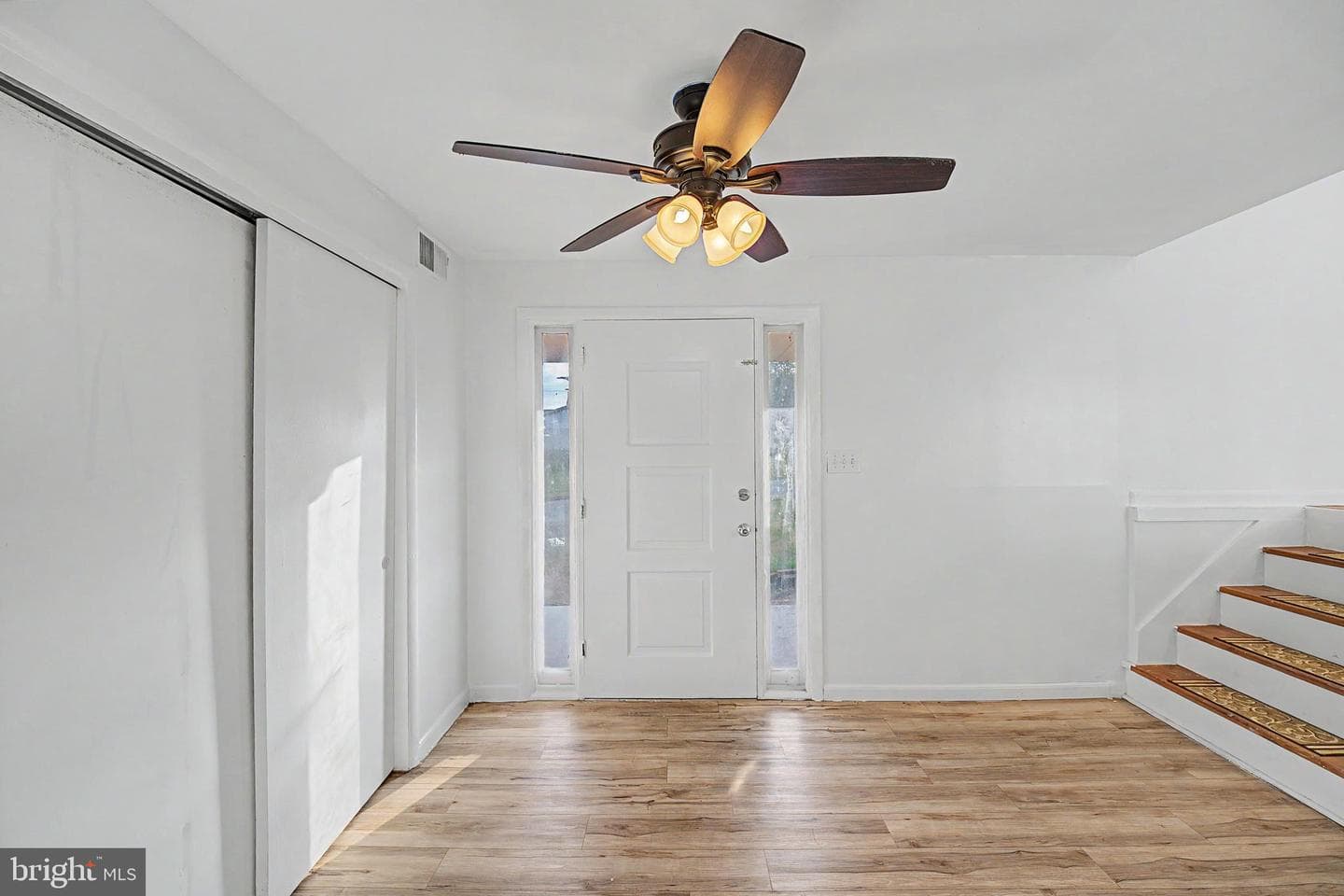 231 Eddington Avenue photo 4