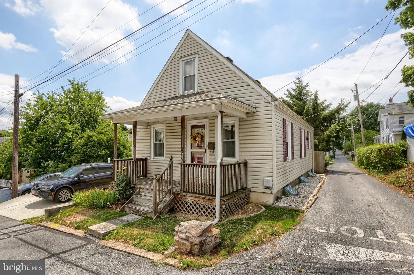 221 S 30th Street photo 4