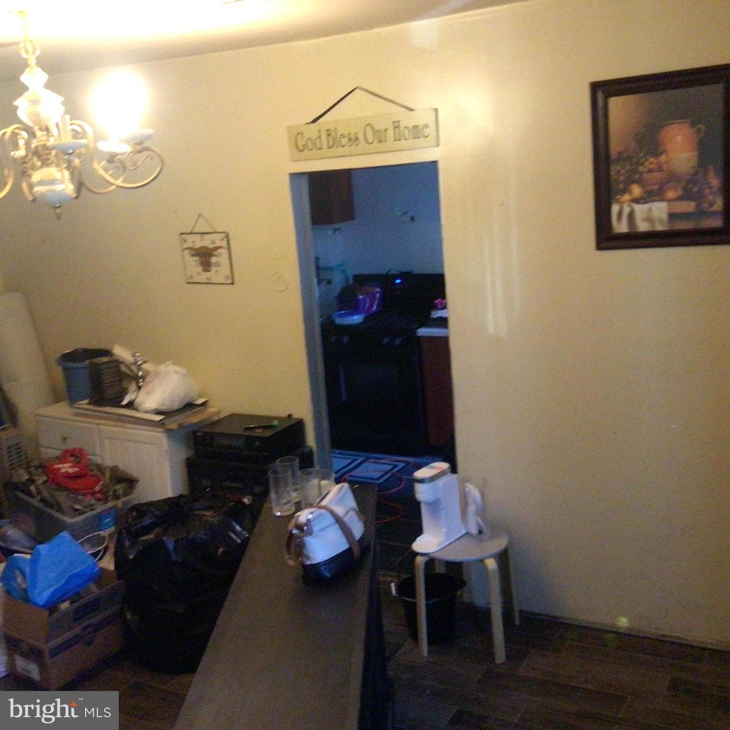 467 Crescent Street photo 10
