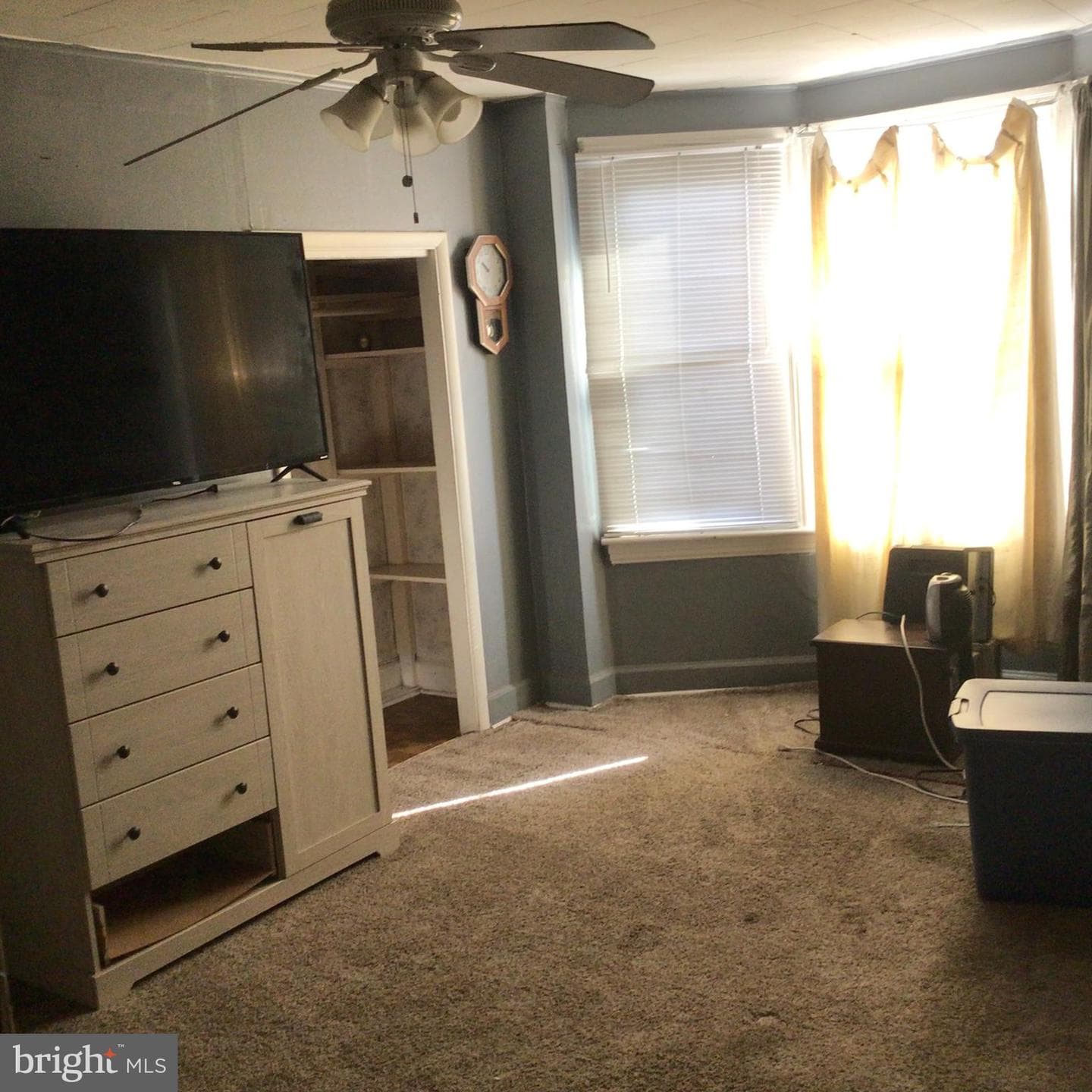 467 Crescent Street photo 12