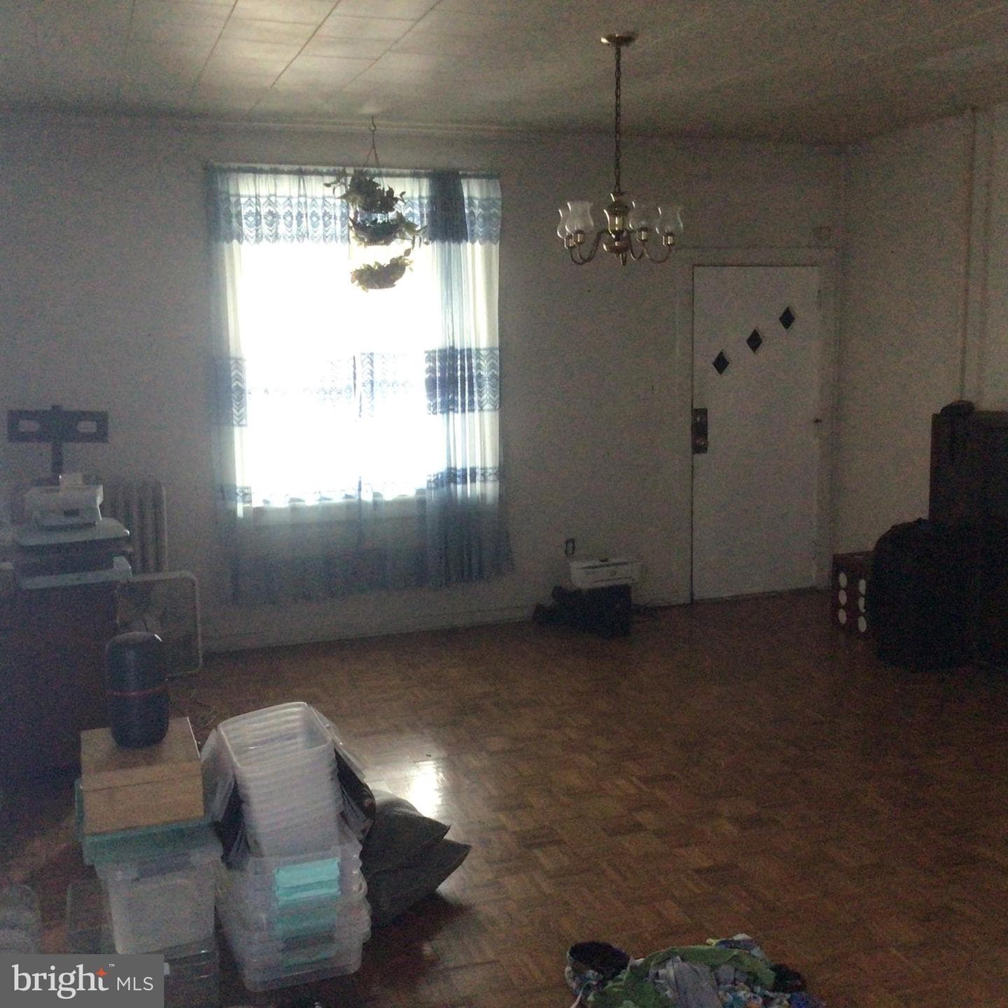467 Crescent Street photo 6