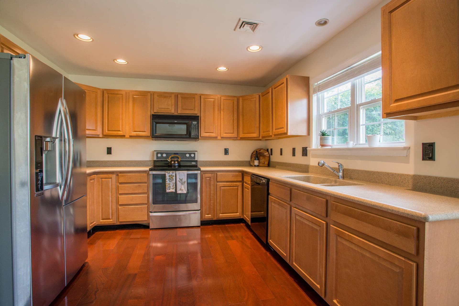 169 Peregrine Lane photo 4