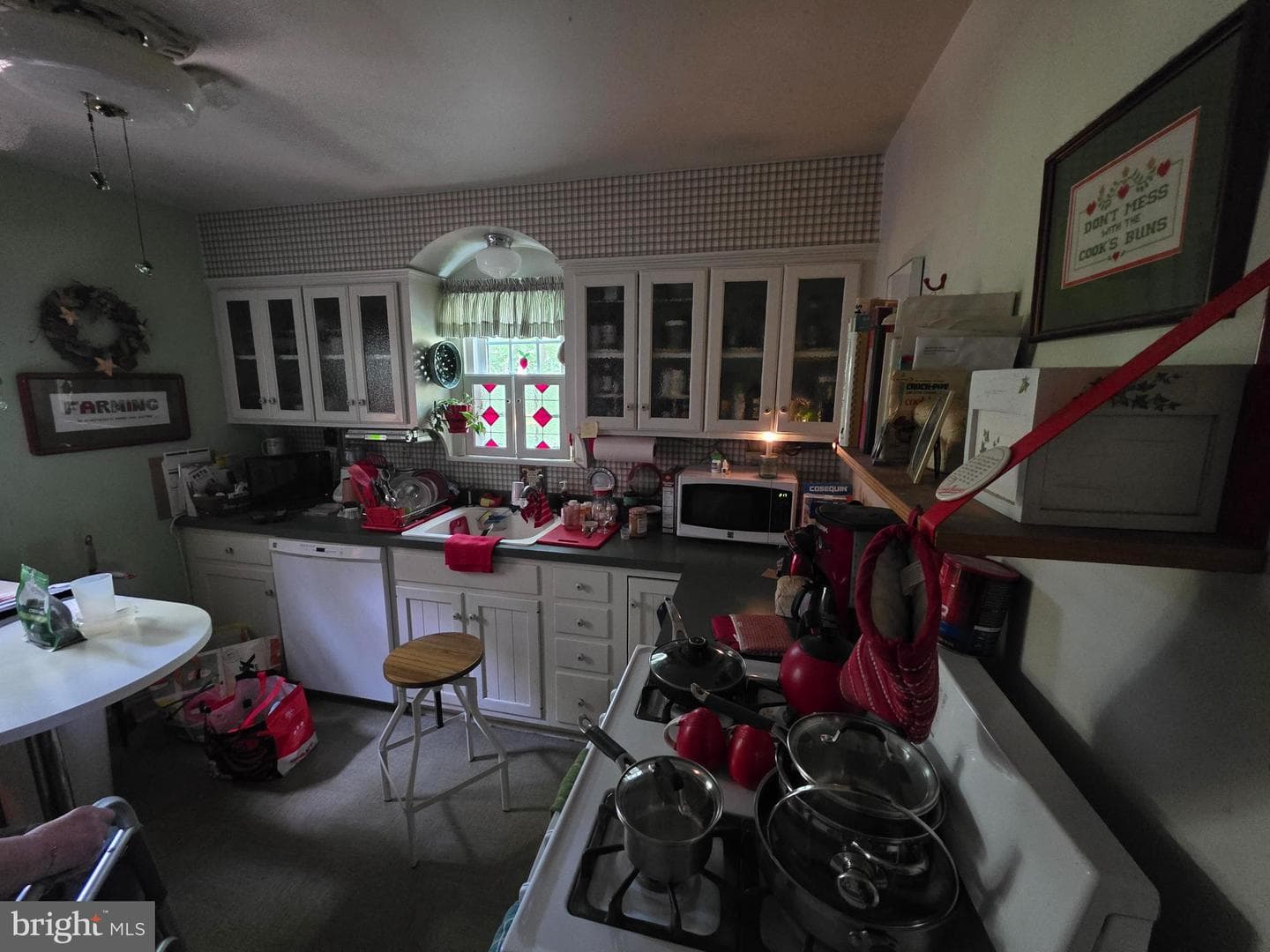 534 Benton Street photo 13