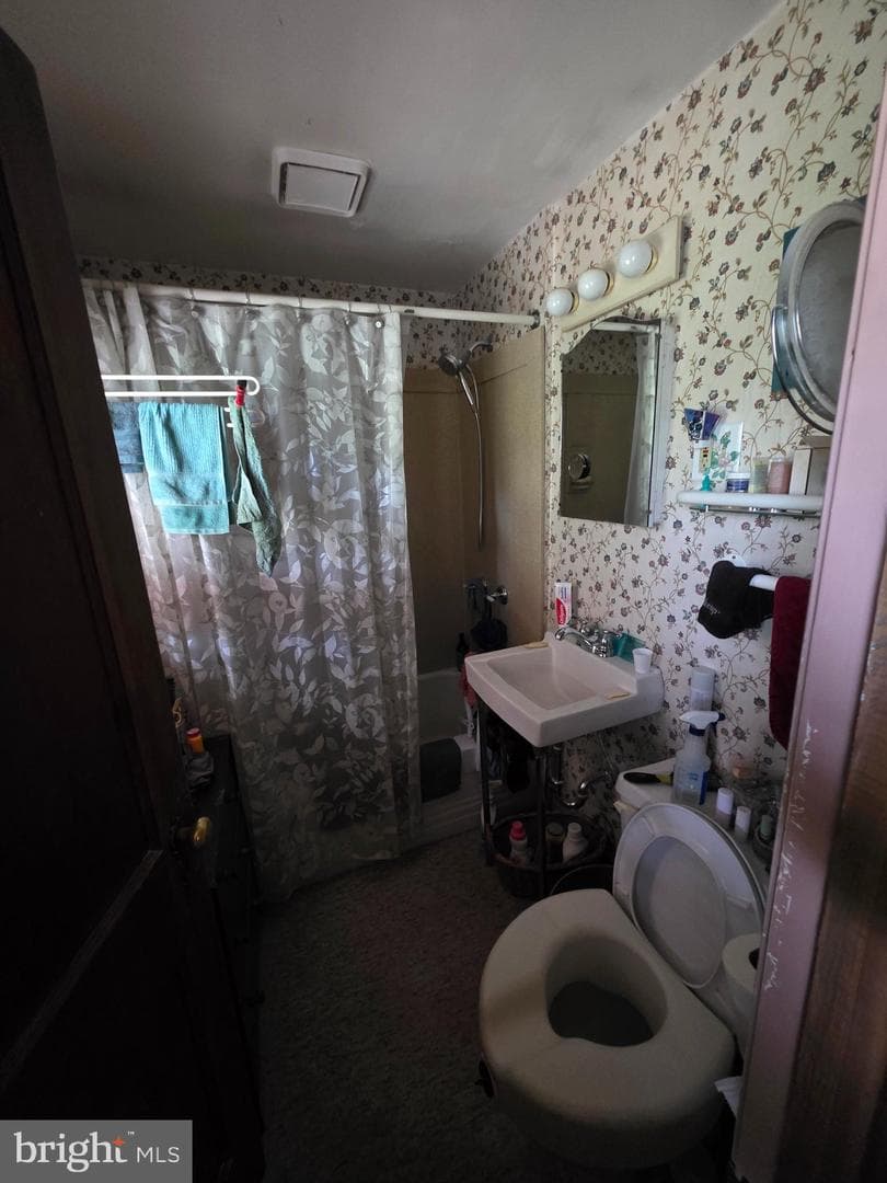 534 Benton Street photo 23