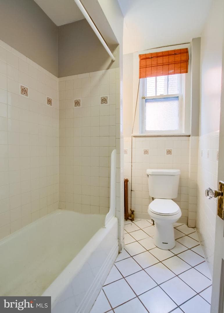 232 Peffer Street photo 17