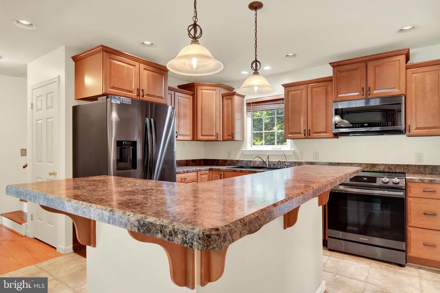 2009 Deer Path Road photo 11