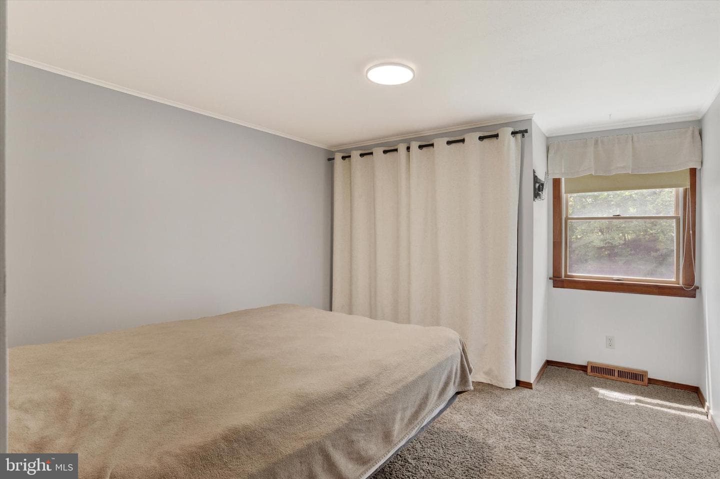 120 Denison Drive photo 15
