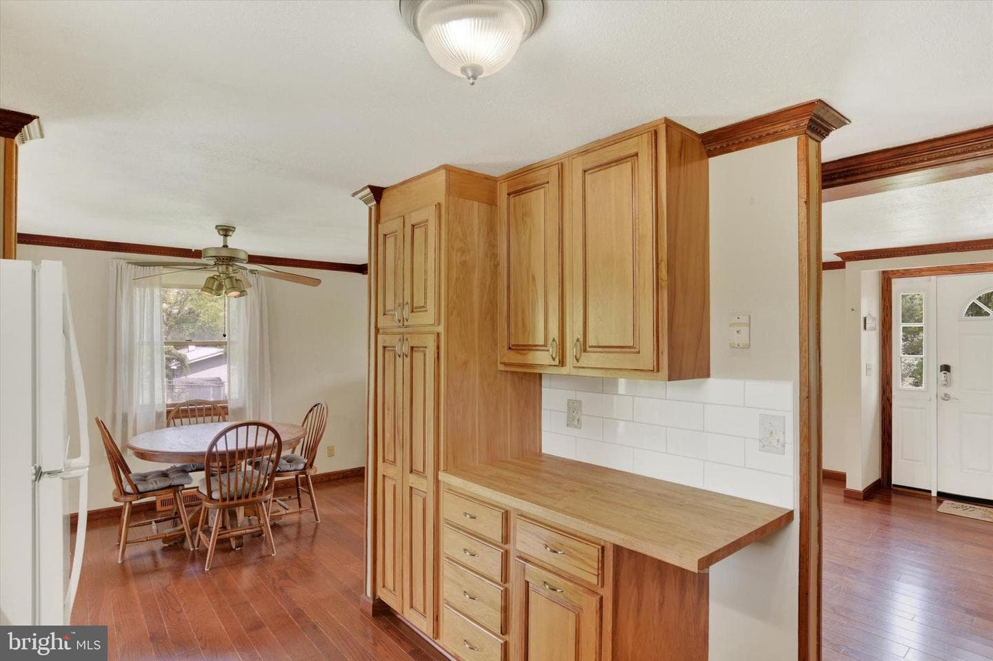 120 Denison Drive photo 9