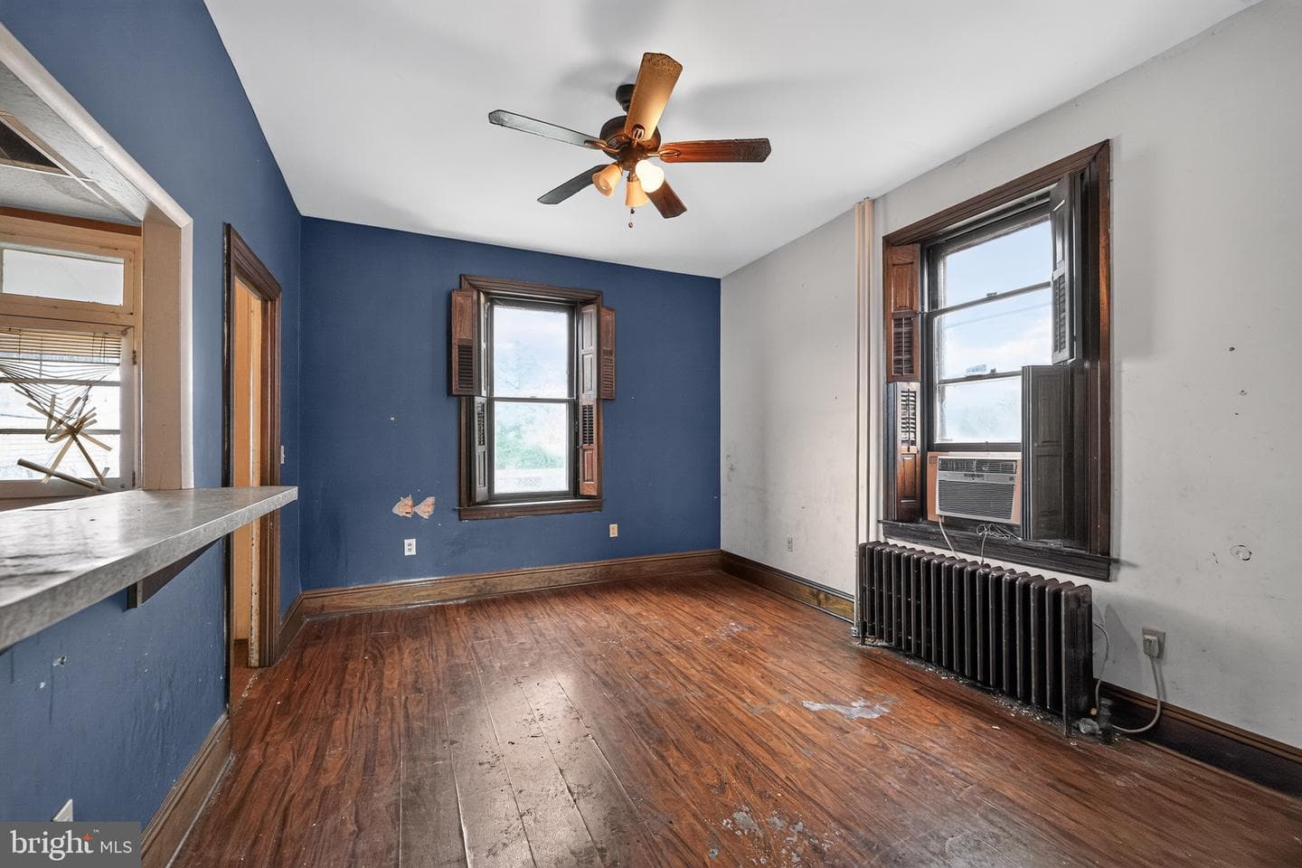 207 N Catherine Street photo 6