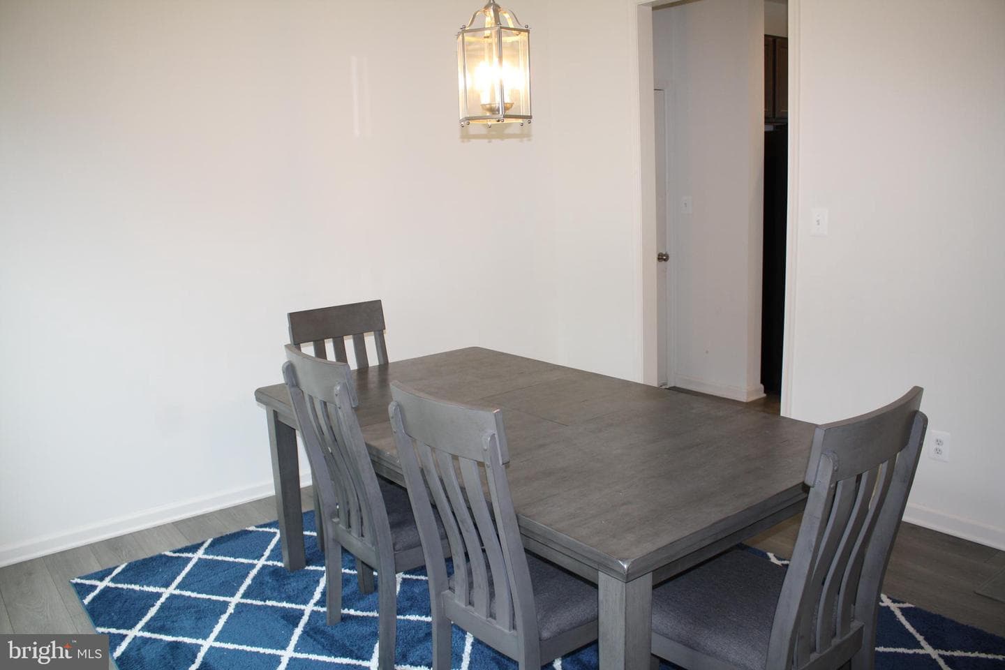 7204 Hidden Meadow Lane photo 15