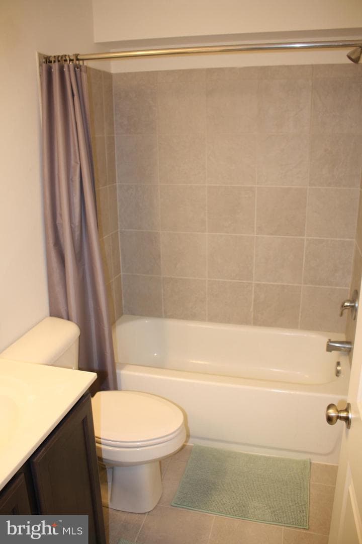 7204 Hidden Meadow Lane photo 30