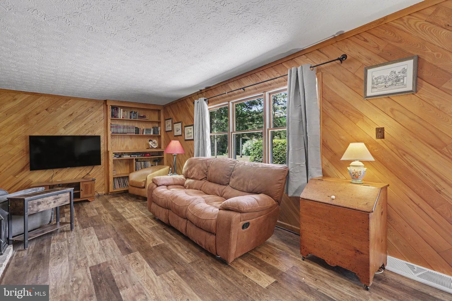 1308 Montfort Drive photo 17
