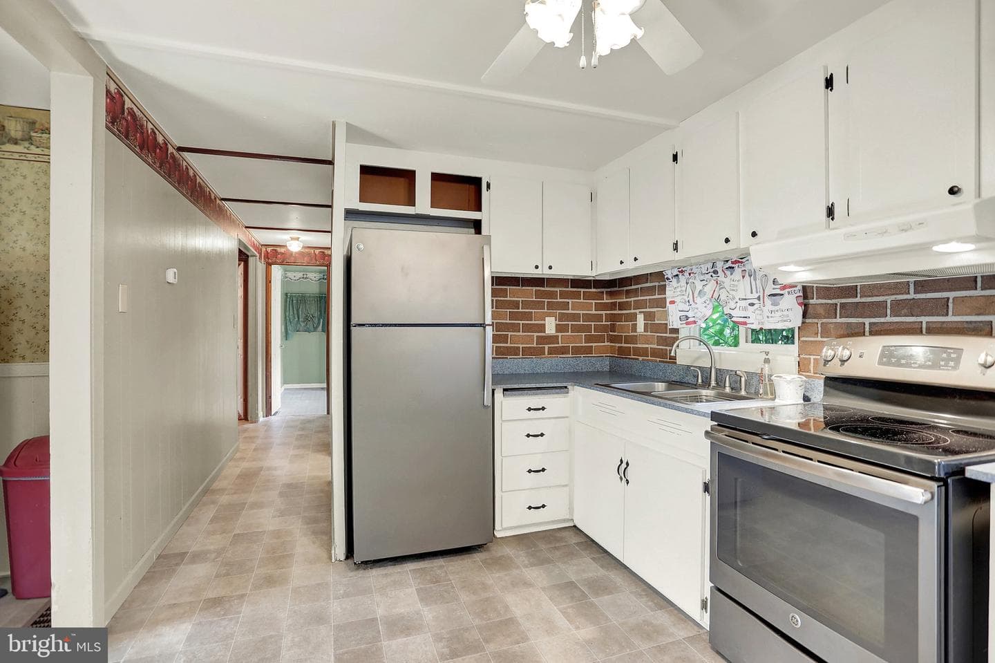617 S Deodate Road photo 14