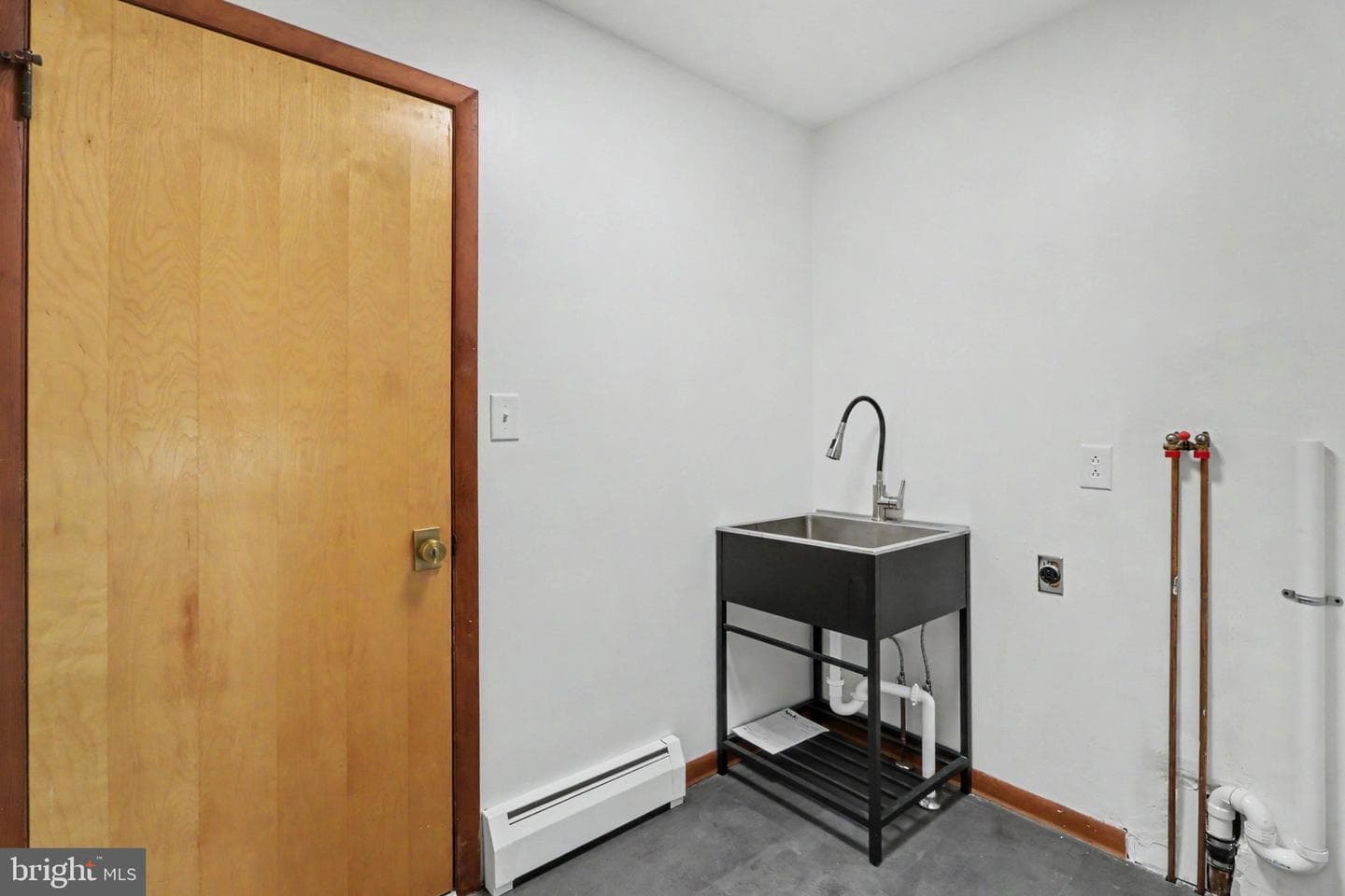 222 Robin Road photo 12