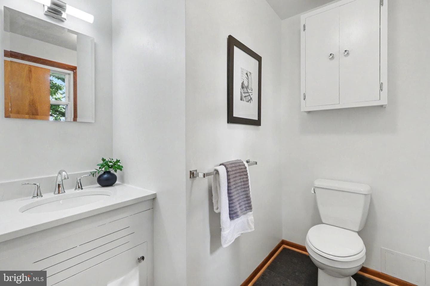 222 Robin Road photo 16