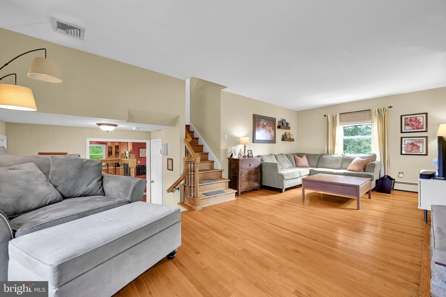 8 Sycamore Road photo 16