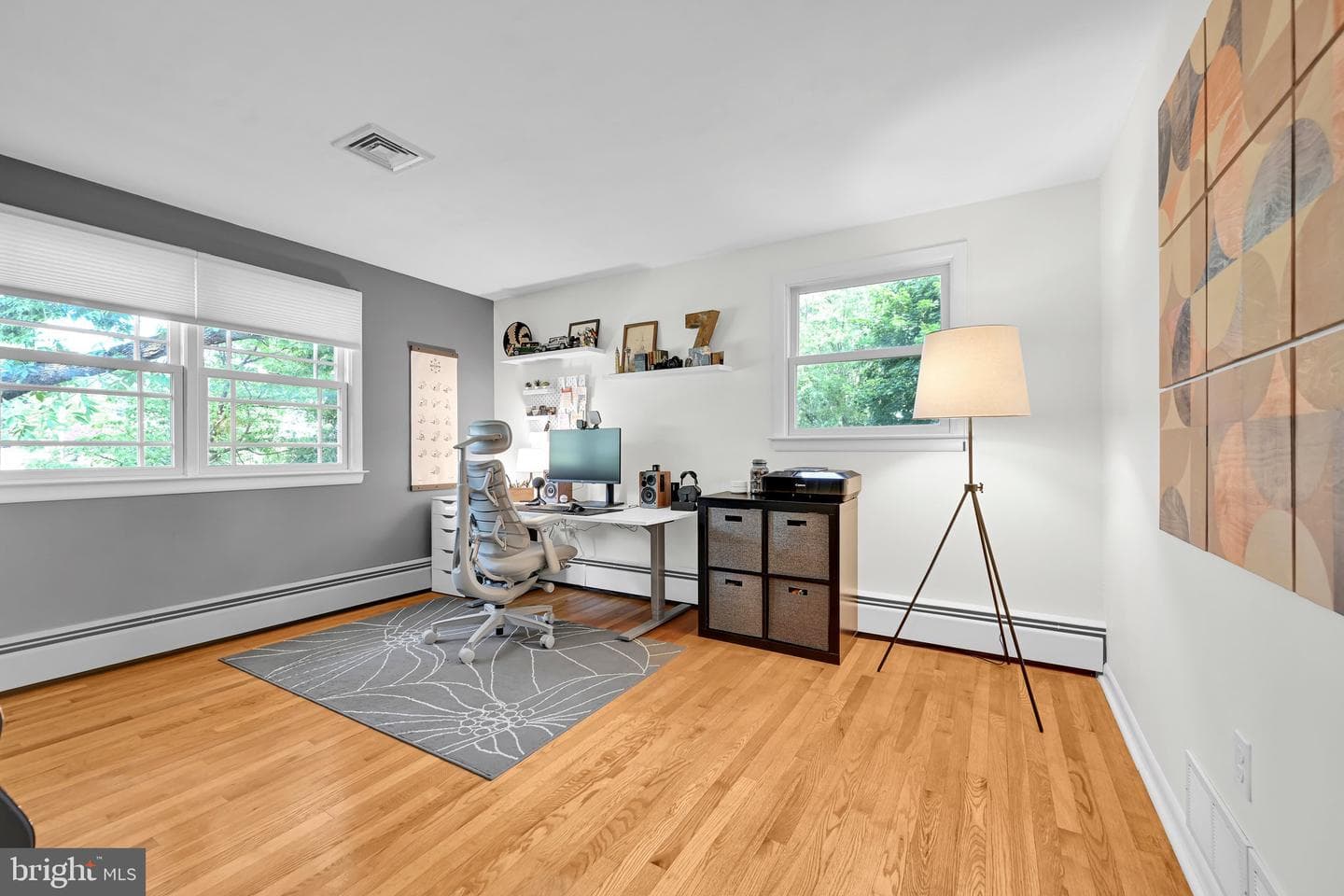 8 Sycamore Road photo 23