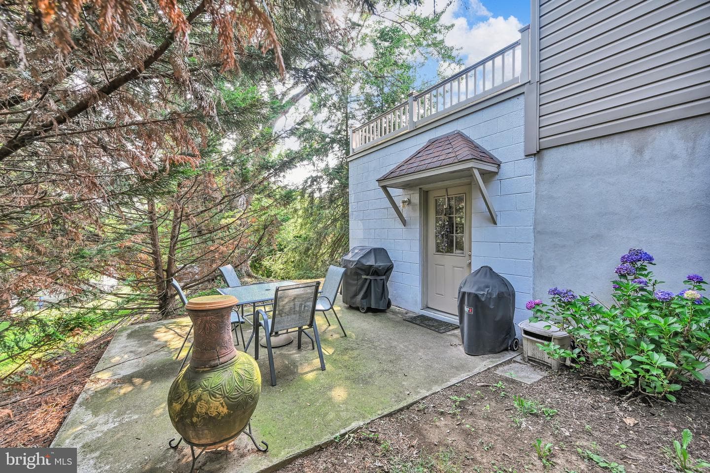 8 Sycamore Road photo 36
