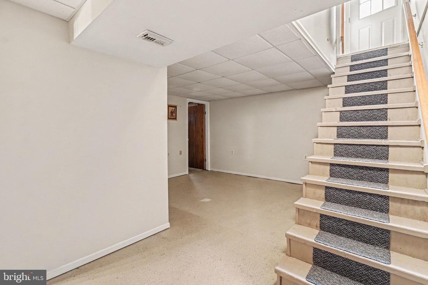100 Nissley Drive photo 18