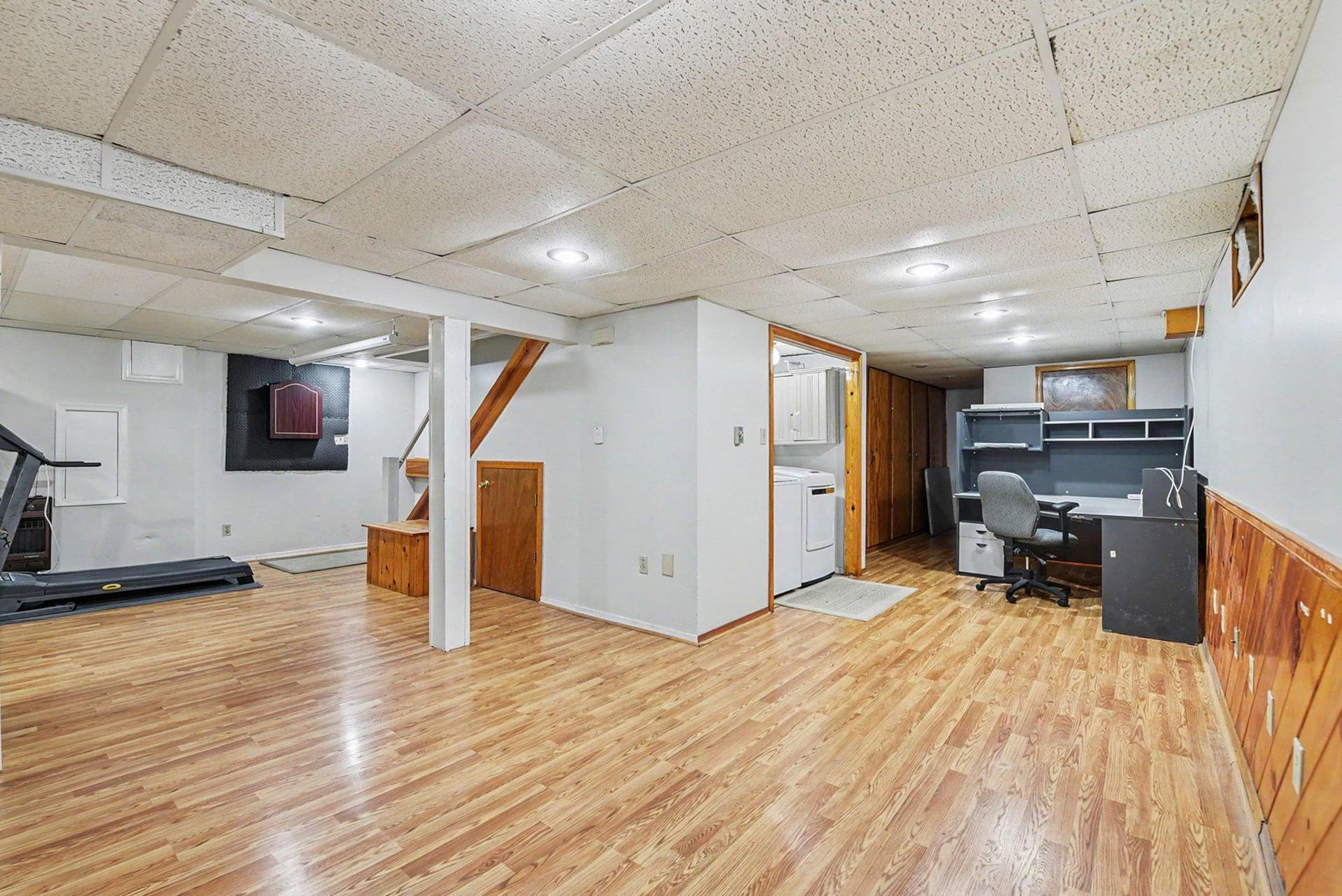 992 Martin Lane photo 36