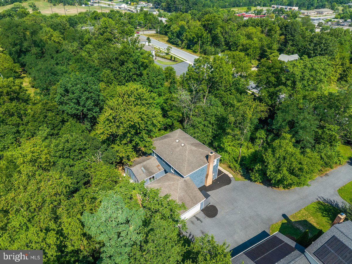 4317 Winthrop Drive photo 37
