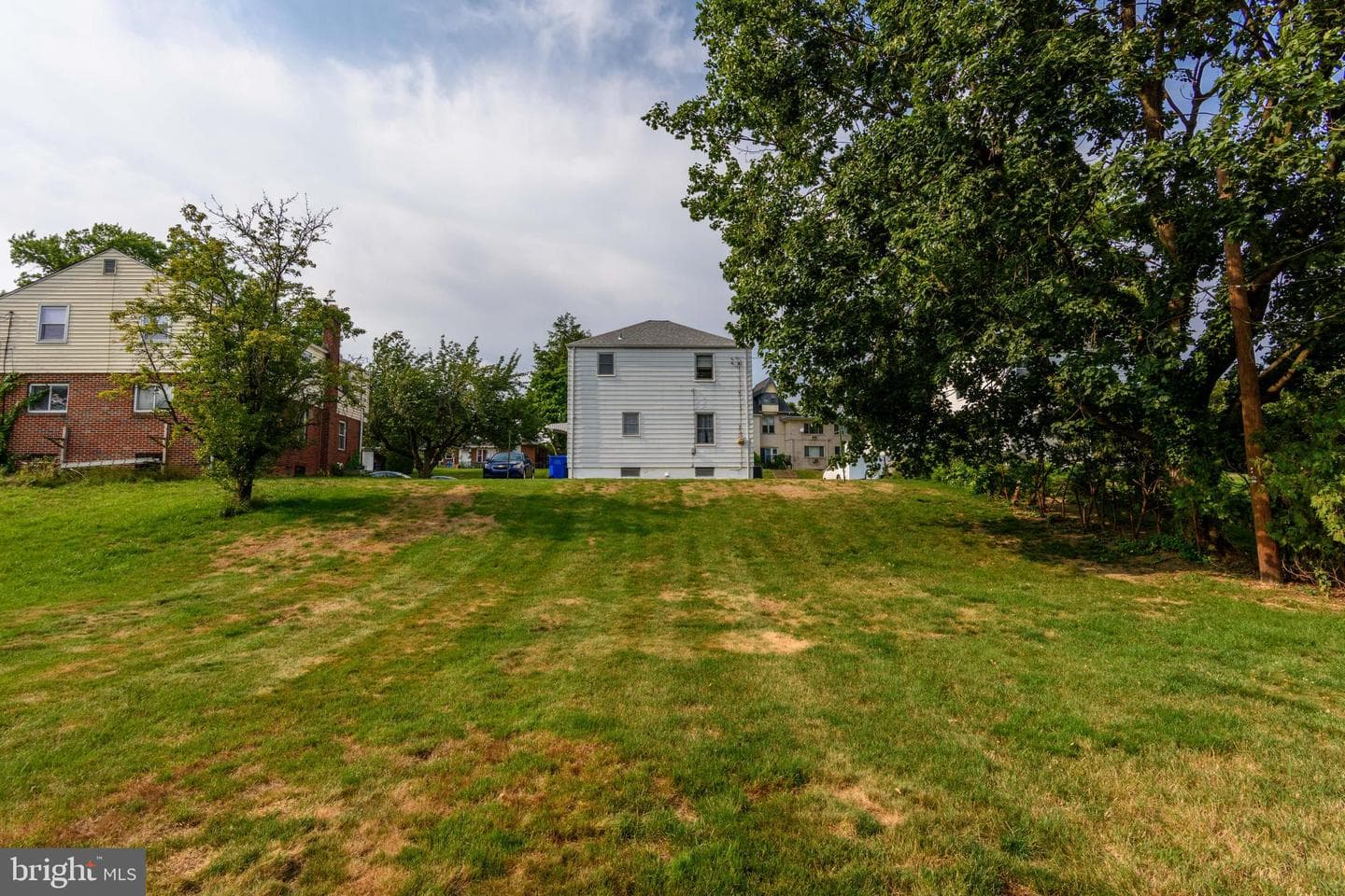 3755 Montour Street photo 8