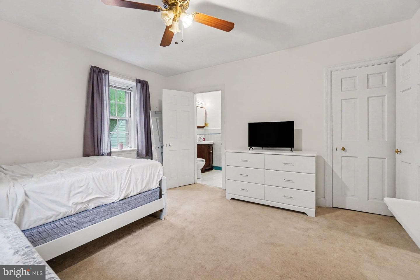 2201 Bellevue Road photo 29