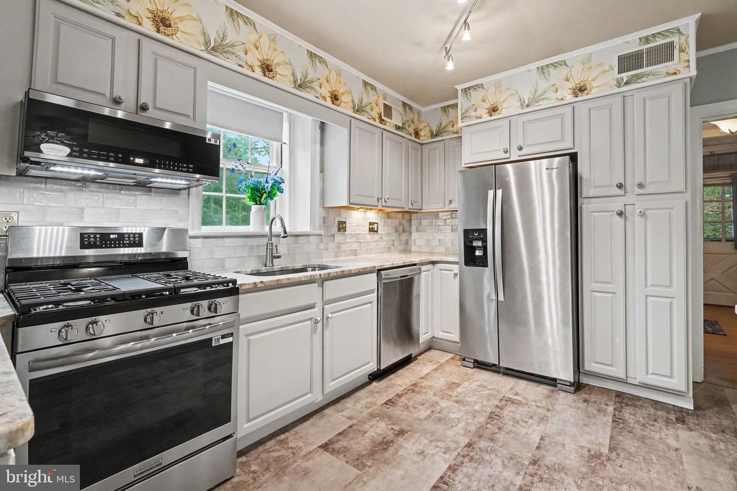 2201 Bellevue Road photo 4