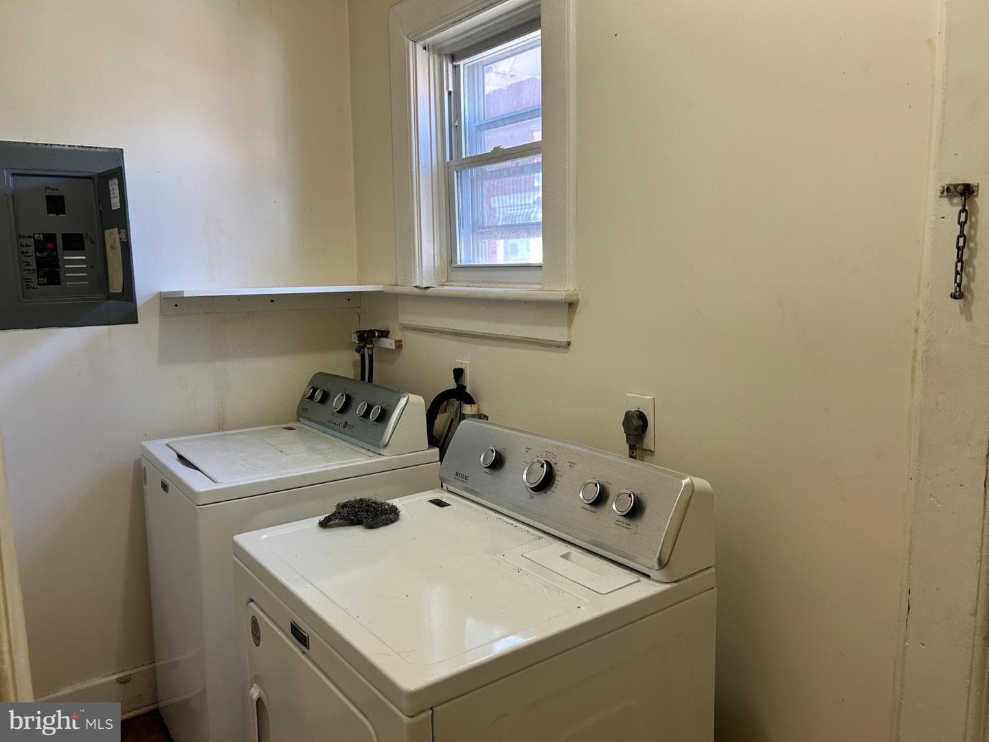 1502 Allison Street photo 9