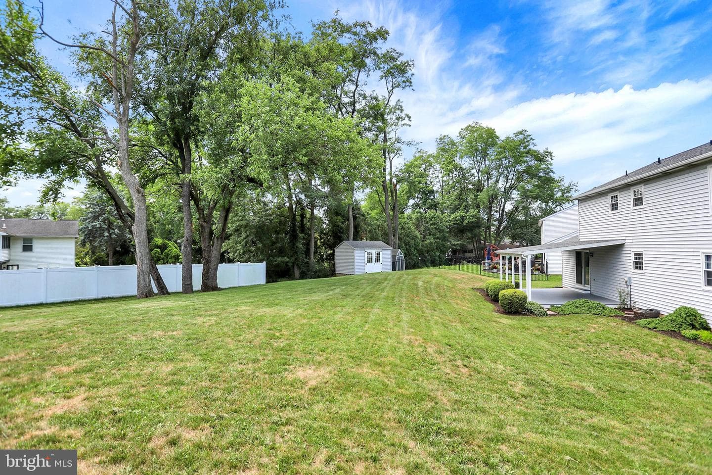 609 Lancaster Avenue photo 44